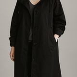 Colette – trench vu de dos