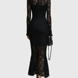 Monica - Robe Maxi Évasée en Dentelle Élégante