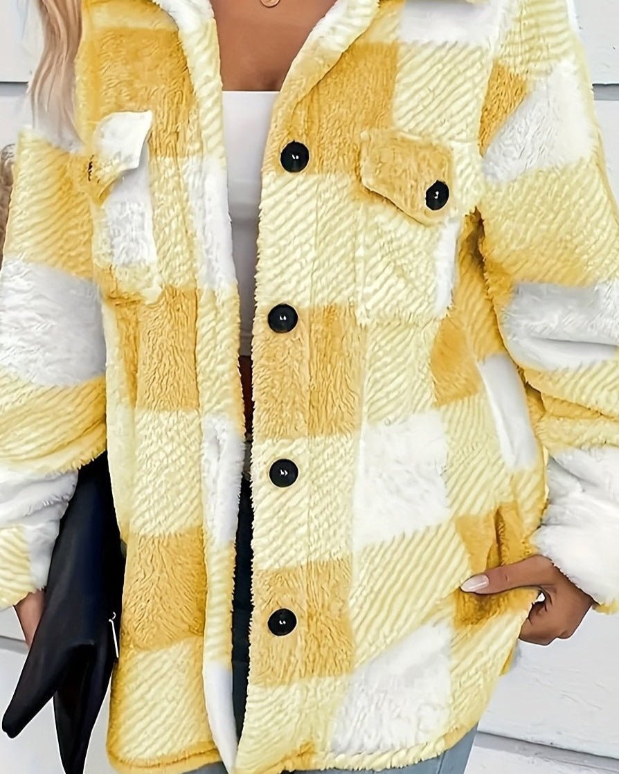 Camille – veste polaire porté par un mannequin