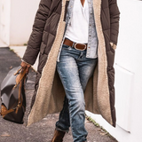 Margaux – manteau réversible coupe portée par un mannequin