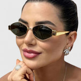 Makynna - Lunettes de soleil sophistiquées