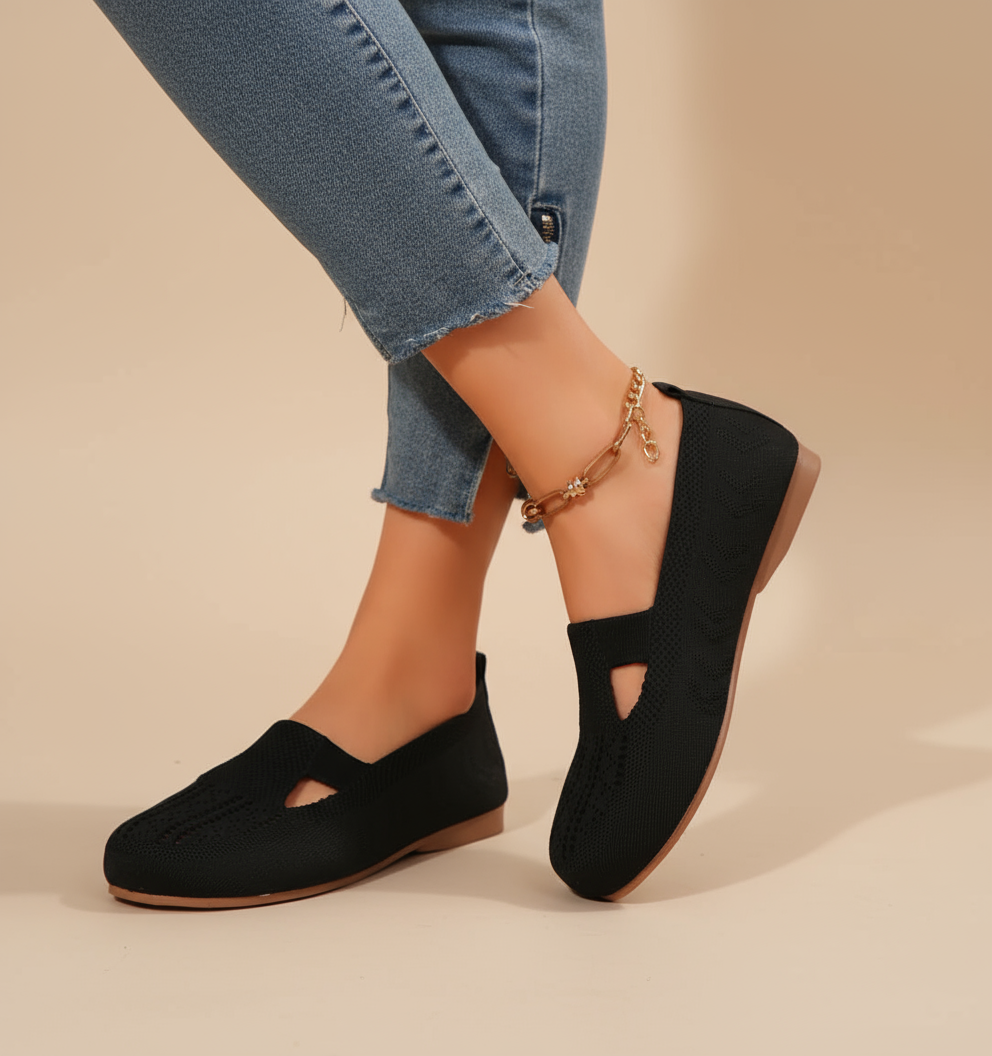 Fiona - Ergonomic sandals with a touch of red