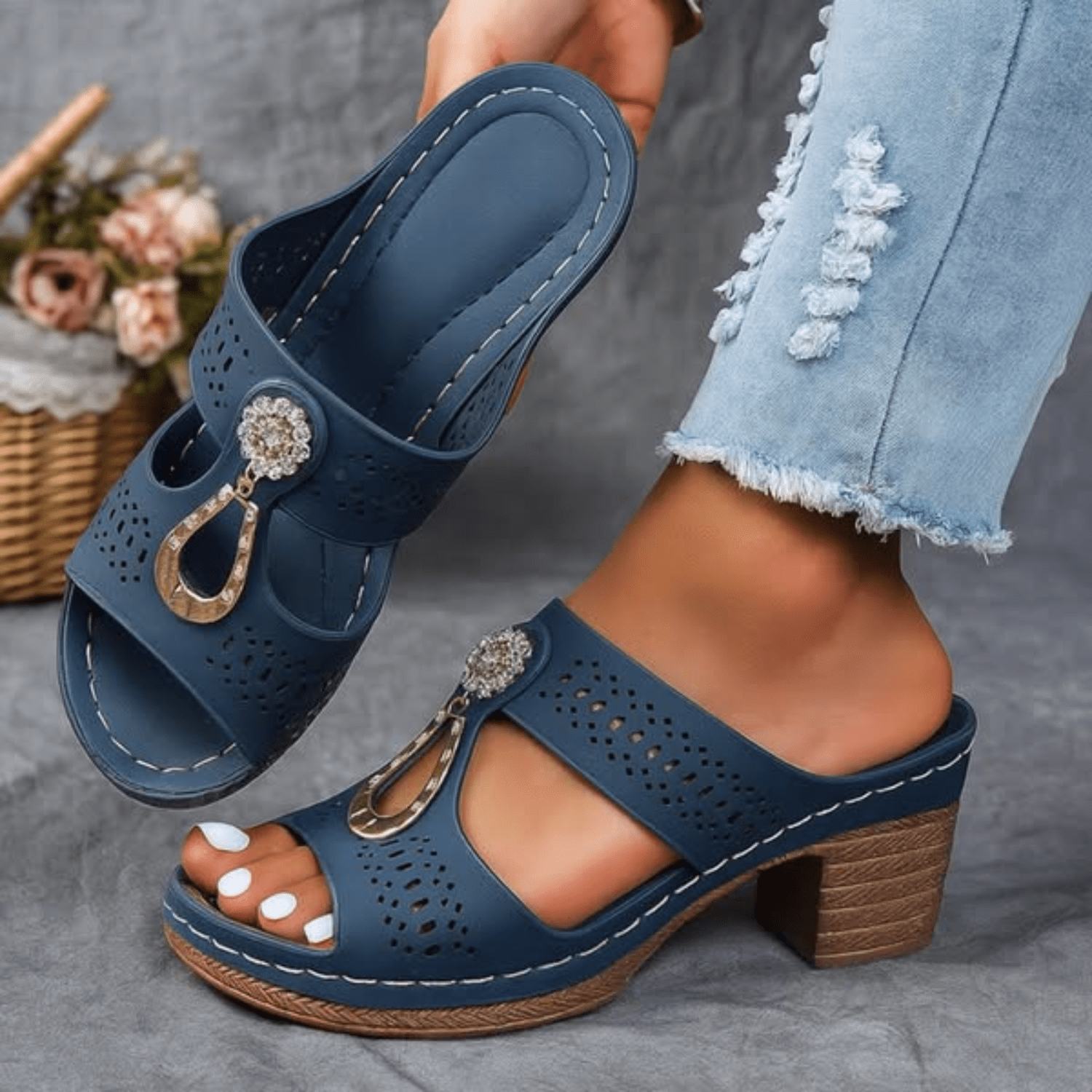 Niina - Sandales orthopédiques en couleur noire