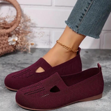 Fiona - Ergonomic sandals with a touch of red